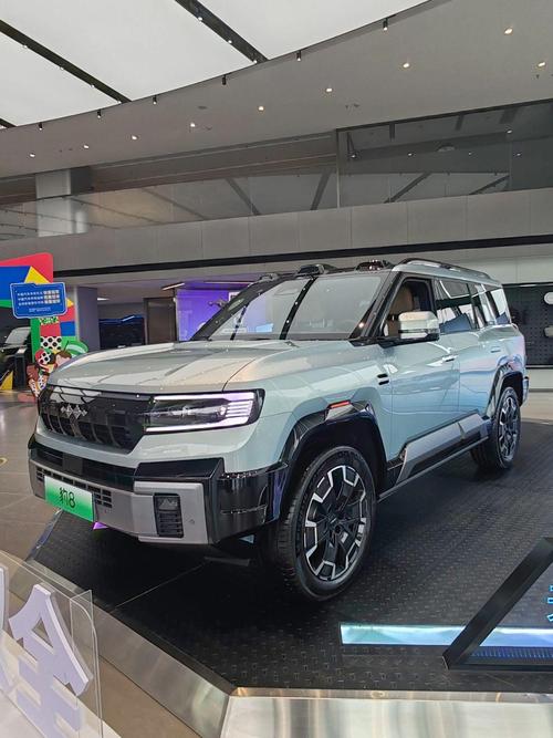 广州350比亚迪方程豹硬派越野的爆款，英菲尼迪35周年与你共成长